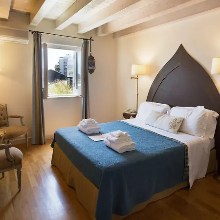 ムチャーラ シラクサ ホテル